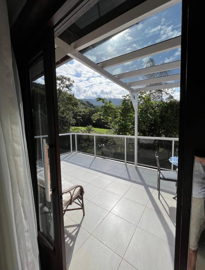 Loft Com Linda Vista Na Rota Do Enxaimel Pomerode