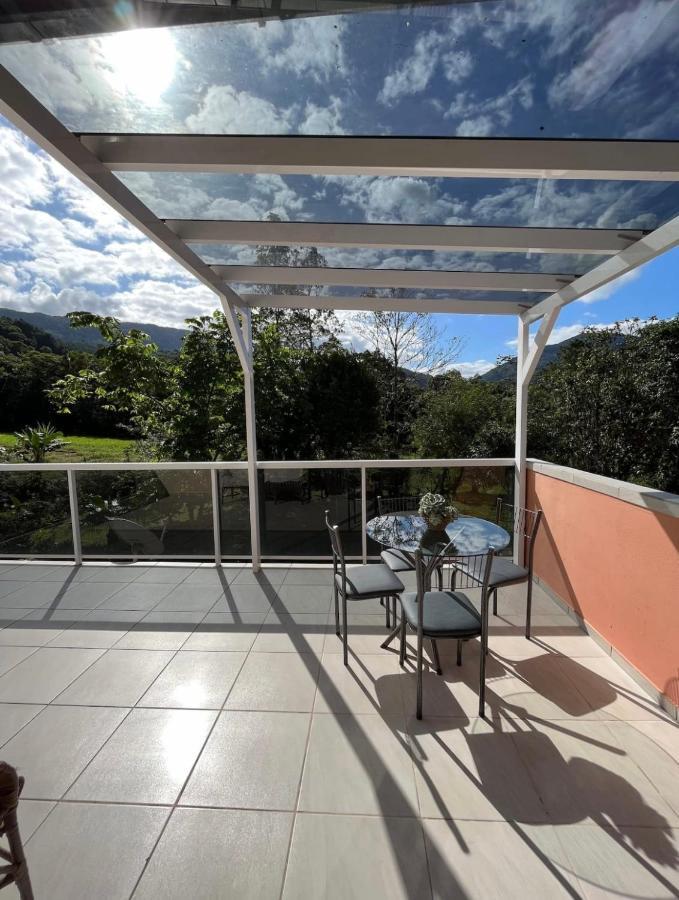 Loft Com Linda Vista Na Rota Do Enxaimel Pomerode